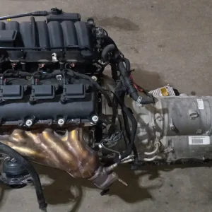 Complete 5.7 Hemi with 6.4 Intake & Exhaust Manifolds / 8 Speed Trans / Harness & PCM (30k Miles)